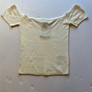 H&M Cream Off-Shoulder Short Sleeve Top